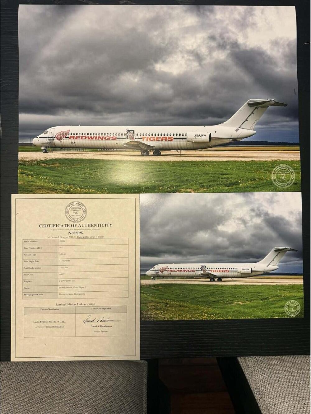 McDonald Douglas MD-80/90 Redwings Retired Aircraft. COA On These Prints Limited
